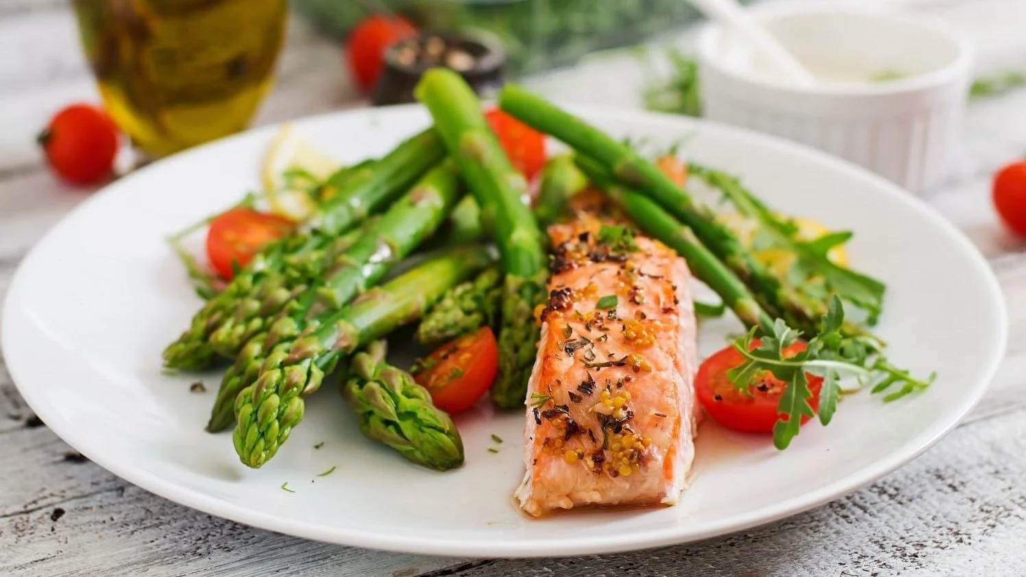 Baked Salmon with Asparagus, Delicious and Healthy Recipes