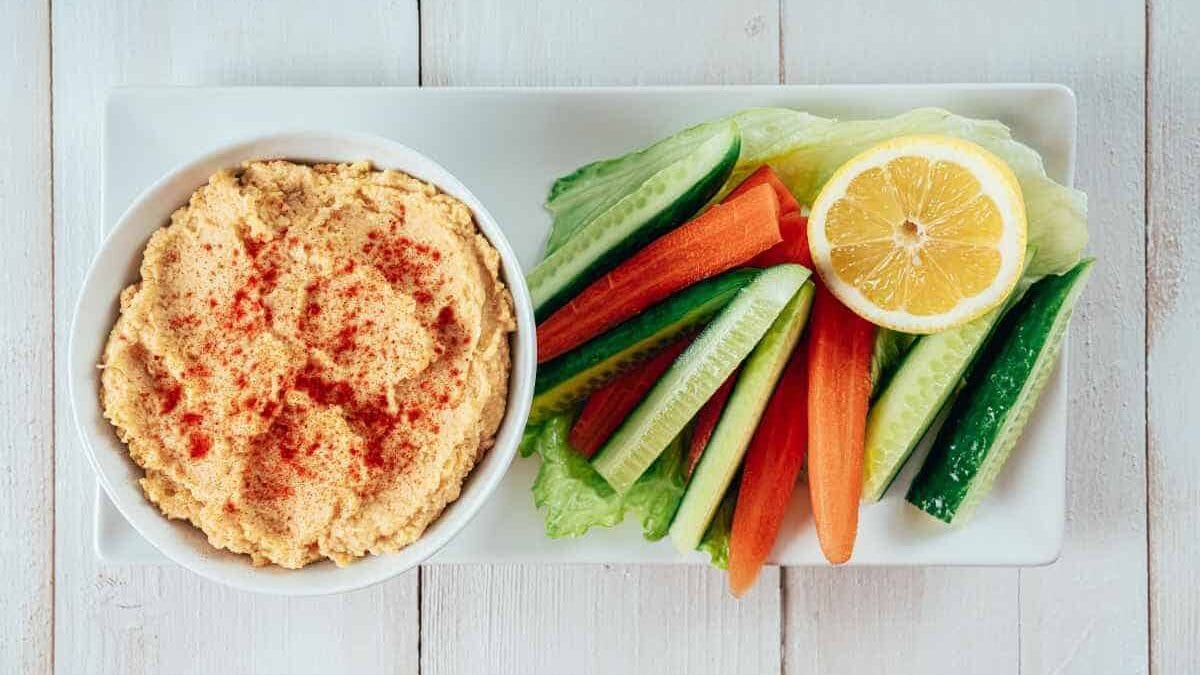 Veggie Dippers with Hummus