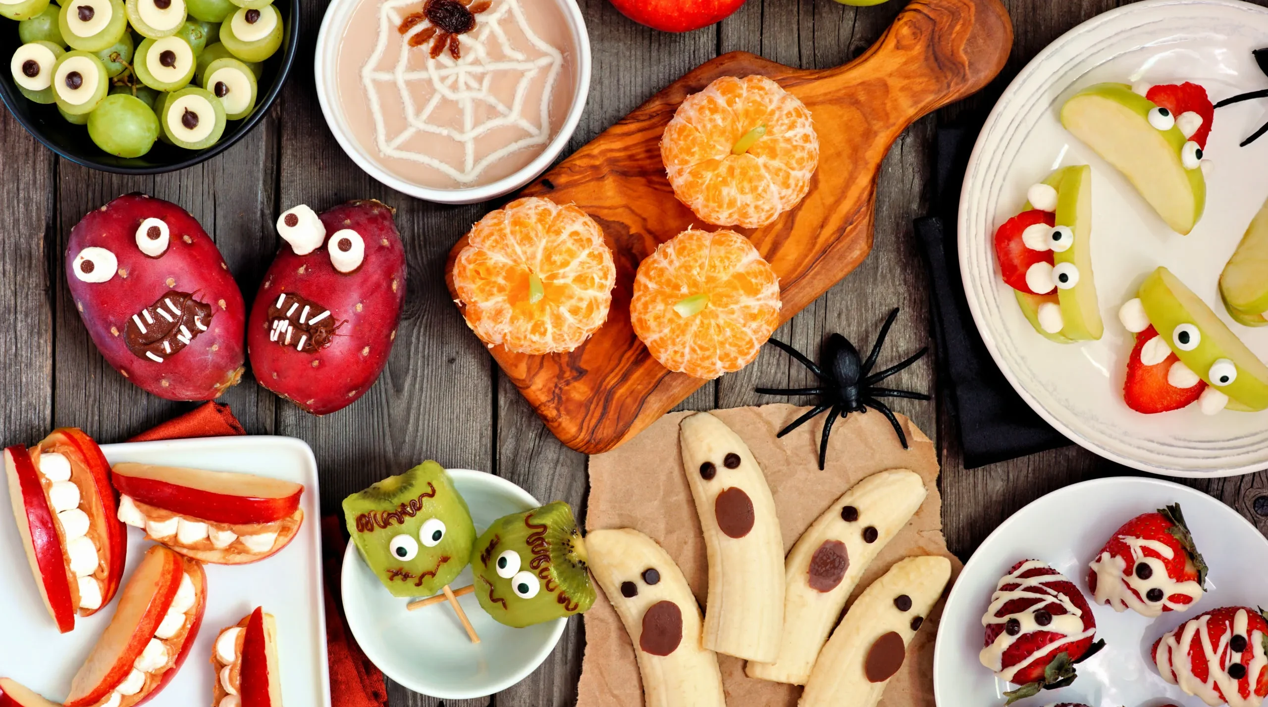 iLast-Minute Spooky Snacks for Halloween Quick Treats for Busy Hostss